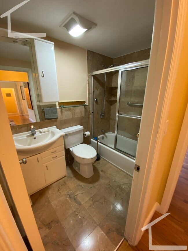 204 Lake Shore Rd unit 1, Brighton, MA 02135 - photo 7