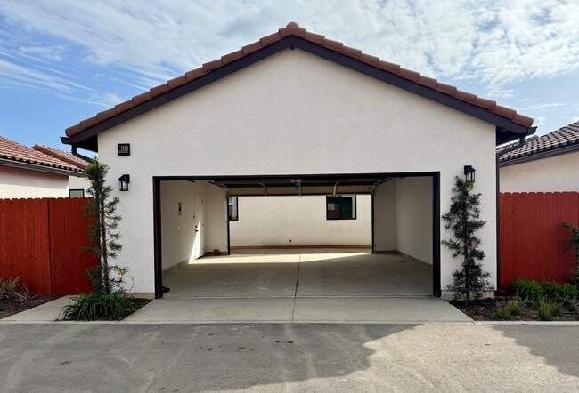 1101 W 2nd St, Oxnard, CA 93030 - photo 6
