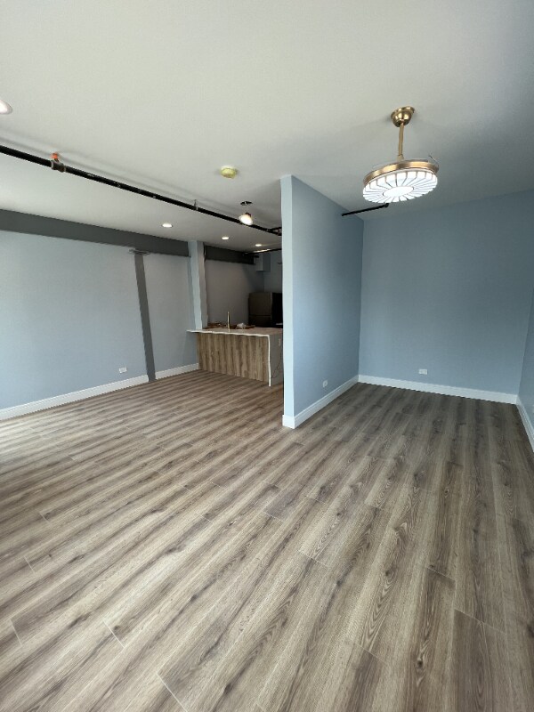 9919 Roosevelt Rd Unit 3, Westchester, IL 60154