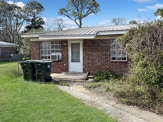 923 Bremen Ave Unit A, Pensacola, FL 32507