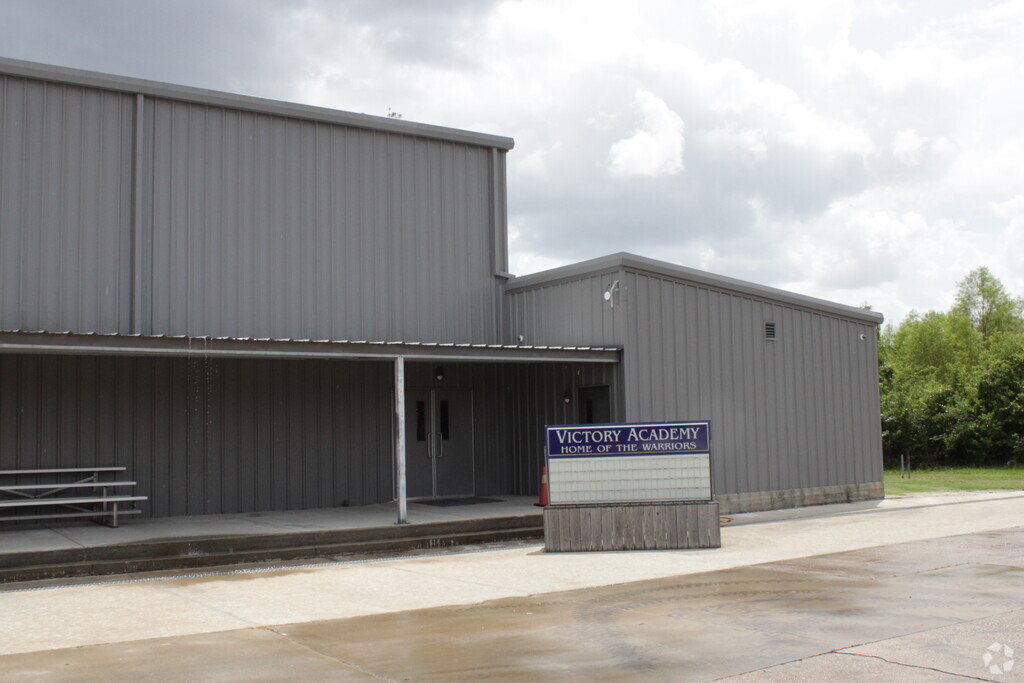 Main entrance to Victory Academy in Park Forest/LA North, Baton Rouge LA