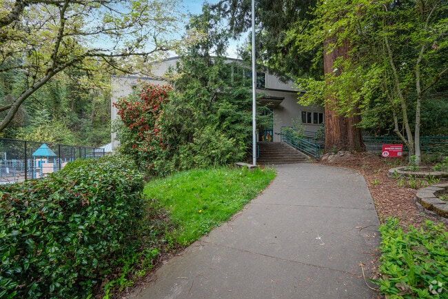 Lease the Hillside Community Center for indoor sports activities in Hillside, Portland.