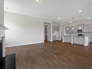 205 Applewood Ct, Huntsville, AL 35811