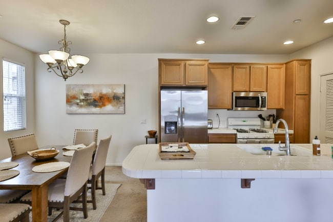 16912 Laurel Hill Ln unit 116, San Diego, CA 92127 - photo 7