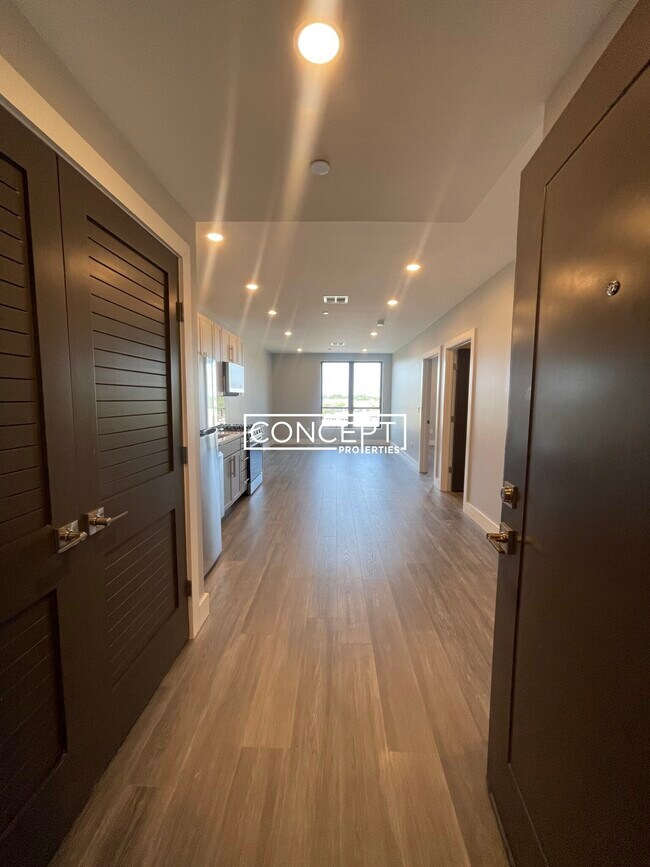365 Western Ave unit 503, Boston, MA 02135 - photo 5