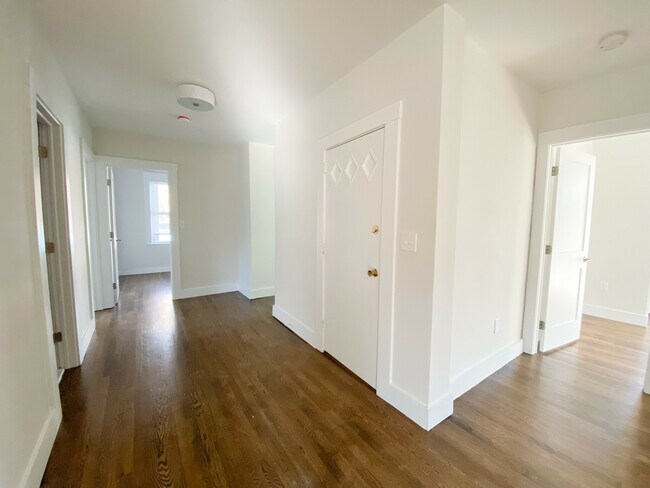 72 Beacon St unit 2, Somerville, MA 02143 - photo 3