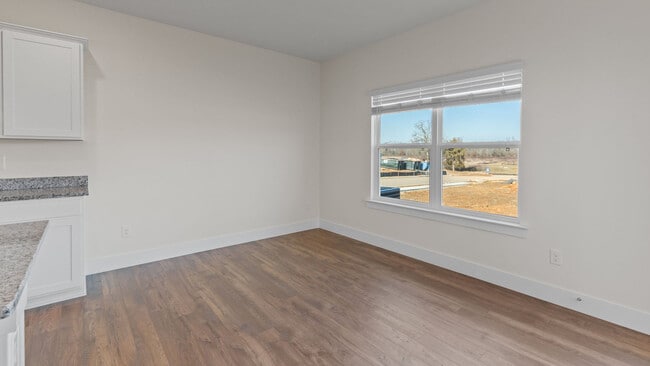 8099 Watercolour Ln, Ooltewah, TN 37363 - photo 5