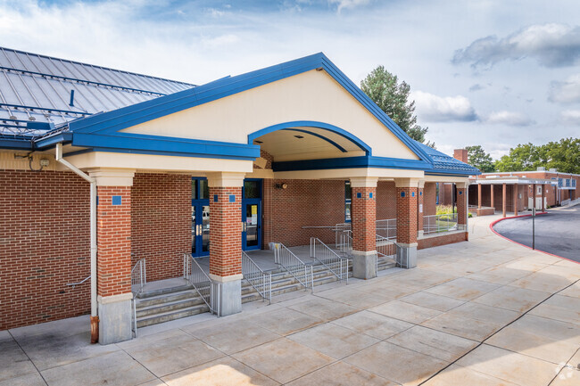 Learn about E.H. Phillips Elementary School's exceptional Niche rating and community engagement.