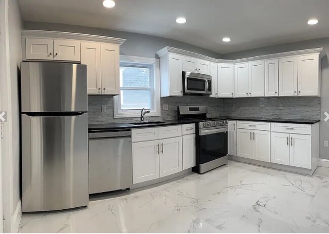 30 Julian St unit 3, Dorchester, MA 02125 - photo 2