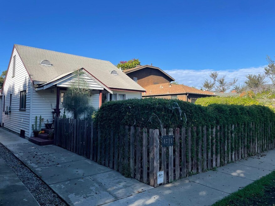 4215 Mildred Ave unit Front Detached House, Los Angeles, CA 90066 - photo 1