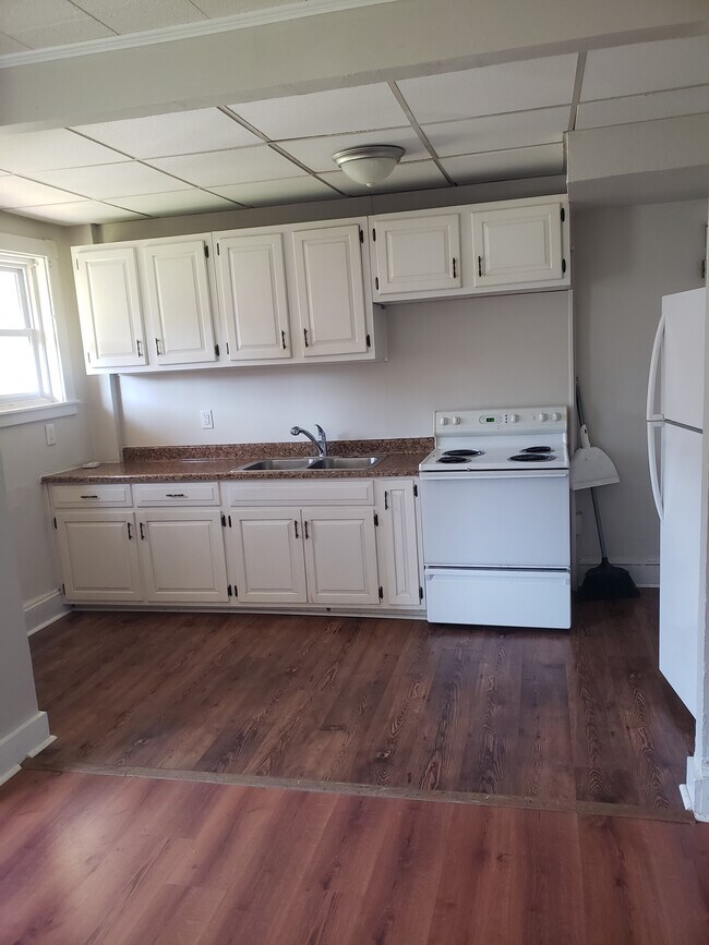 132 Delaware Ave, Lewistown, PA 17044 - photo 5