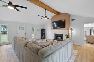 327 W Texas St Unit ID1309041P, Sherman, TX 75092