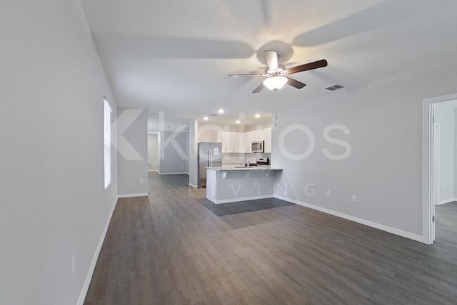 32013 Katelin Cir, Leesburg, FL 34748 - photo 3