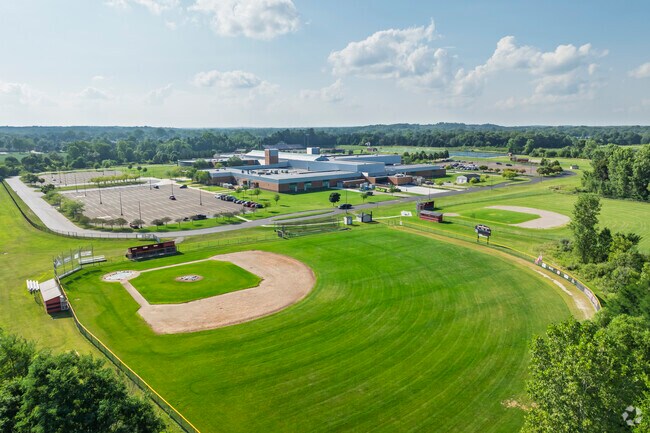 Pinckney Community High School has an all-encompassing curriculum to empower young minds.