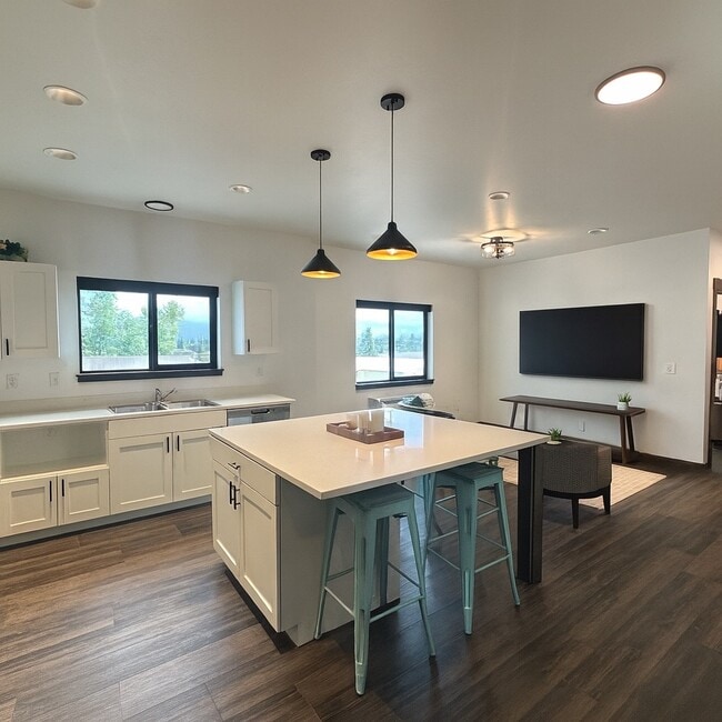 1010 Baker Ave unit 302, Whitefish, MT 59937 - photo 3