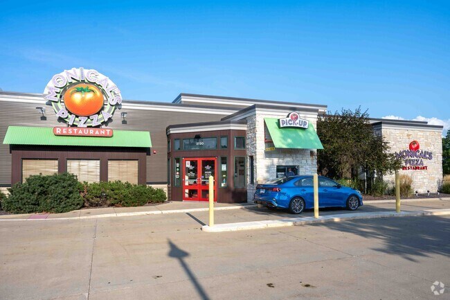 Monicals Pizza is a causal Italian restaurant near Stone Creek known for its pizza.