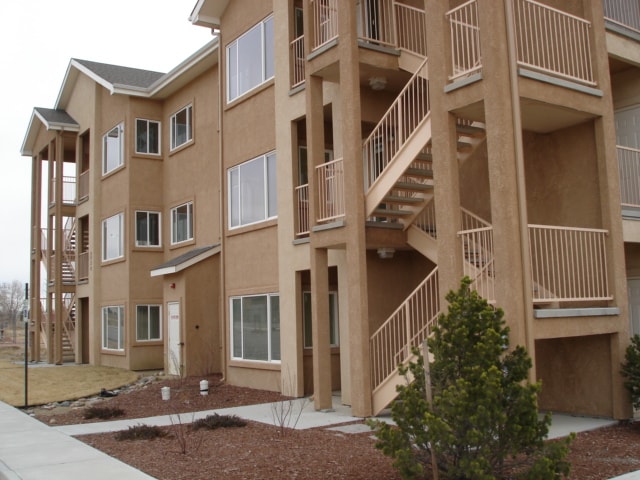 Bentley Commons, Colorado Springs, CO 80910 - photo 7