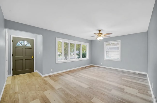 212 Timrick Dr, Munster, IN 46321 - photo 6