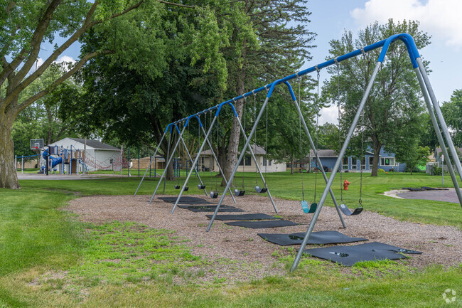 Mount Olive Lutheran School provides academic and extracurricular activities.