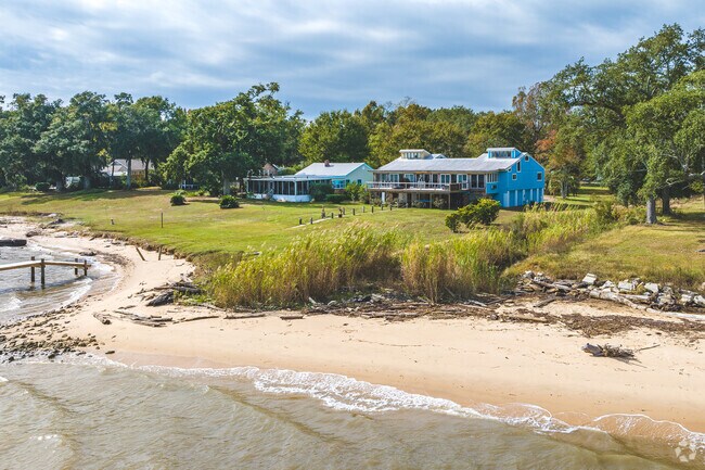 Some Bayside homes have private beach access.