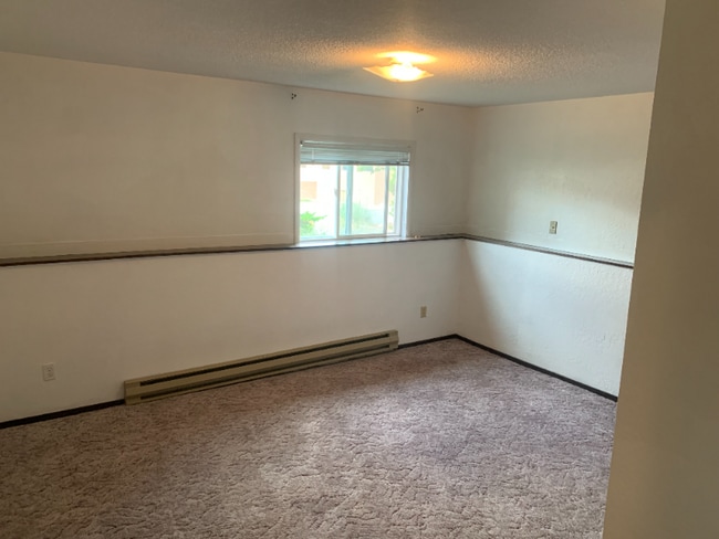 2215 9th Ave unit . B, Helena, MT 59601 - photo 4