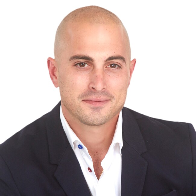 Agent Photo
