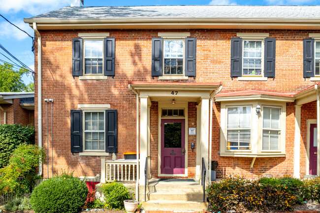 Pre-K to 8th students can attend Haddonfield Friends School.