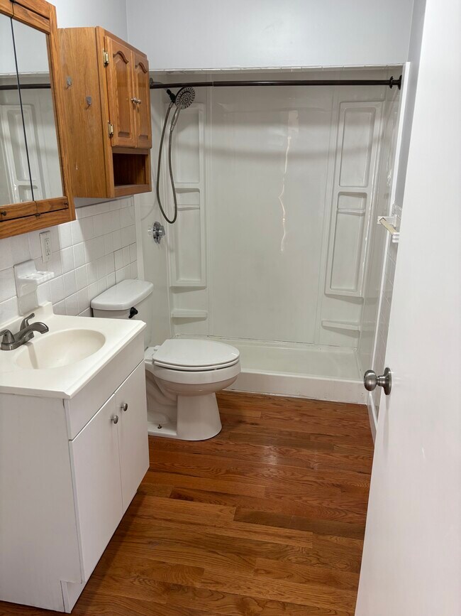 11 Brierway Dr unit B - Right, Worcester, MA 01604 - photo 5