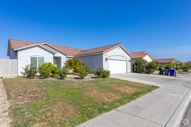 Large grassy yards are a staple of homes in the Highway City area.