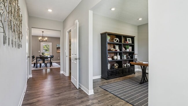 5757 Bancroft Dr, Pendleton, IN 46064 - photo 7