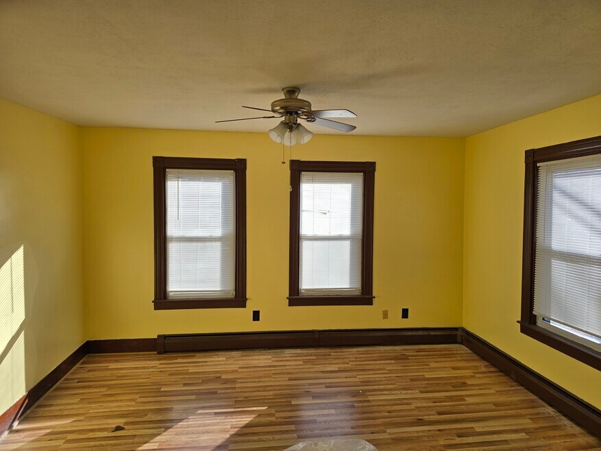 74 Pike St unit 74 Pike St. Apt 1, Biddeford, ME 04005 - photo 1