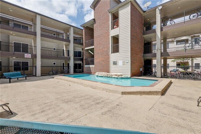Centennial Condominiums unit 218, Austin, TX 78705 - photo 2