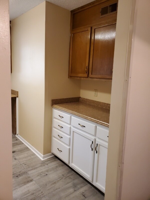 2322 Colony Dr SW, Huntsville, AL 35802 - photo 3