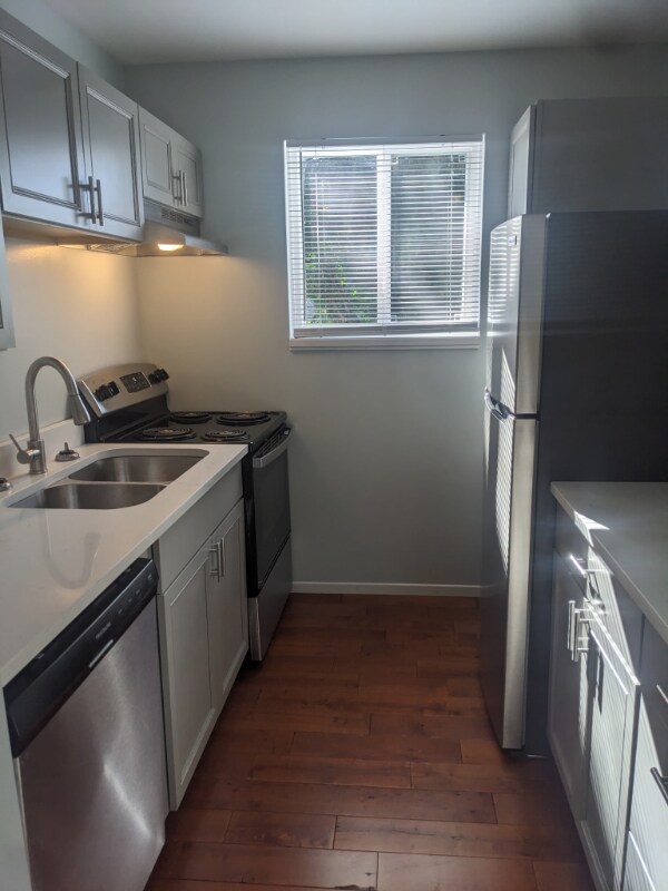 261 Arlington St unit 303, Forest City, NC 28043 - photo 7