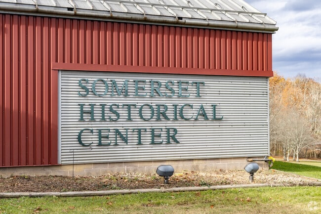 Somerset Historical Center showcases Pennsylvania heritage near Lincoln.