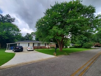 412 Maiden Ln, Hoover, AL 35226