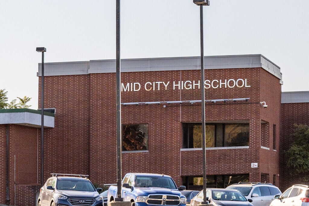 Mid City High School, located in the North Side neighborhood of Davenport, Iowa.