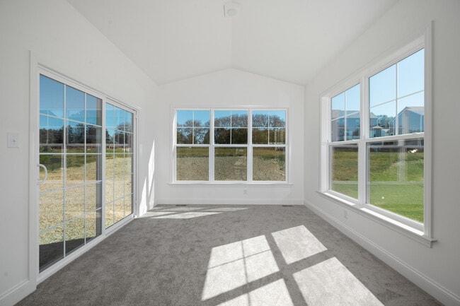 333 Amber Dr unit 36489683, Lititz, PA 17543 - photo 5