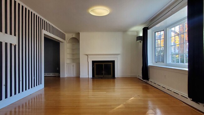 10 Webster St unit 1, Winchester, MA 01890 - photo 7