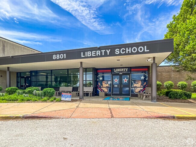 Liberty Elementary School serves grades K thru 5 in Silver Lake South.