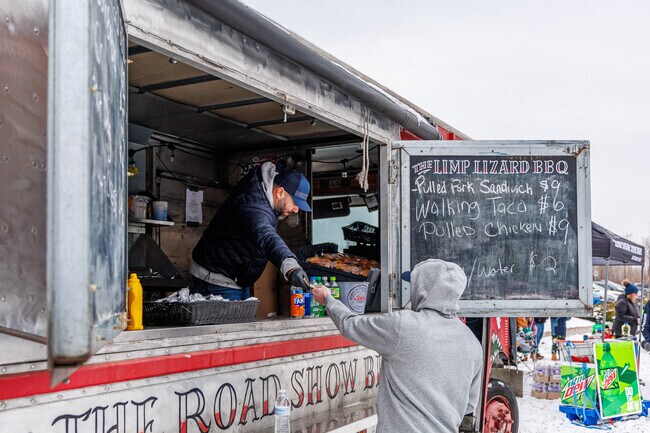 Limp Lizard BBQ is one of the food vendors found at Winterfest 2024 near Mattydale.