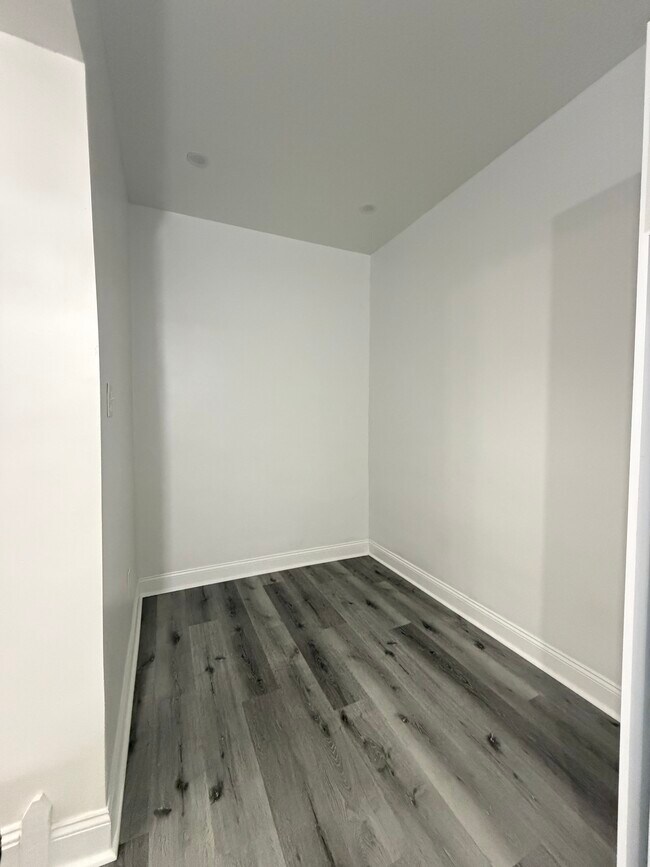 236-242 W Harvey St, Philadelphia, PA 19144 - photo 6