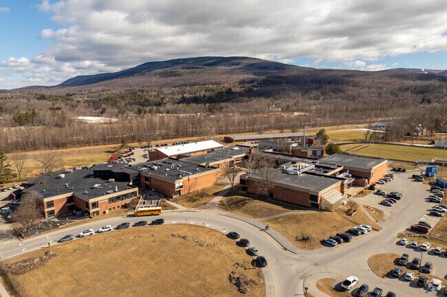 Mount Union High School in Bennington serves nearly 1,000 students in grades 9-12.