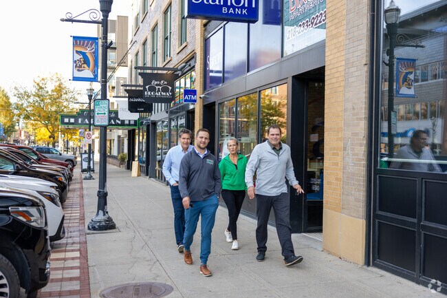 The convenience of stepping out the front door to award-winning restaurants is unmatched.