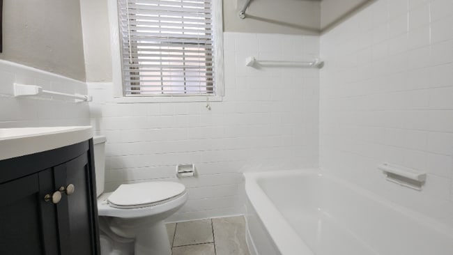 6304 Bancroft Ave unit 1st floor, Saint Louis, MO 63109 - photo 7