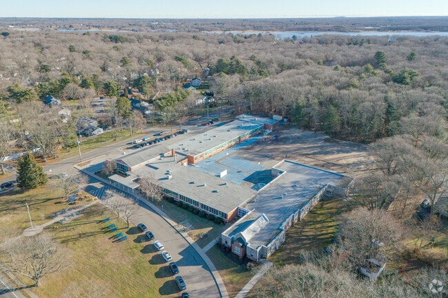 Hampden Meadows School in Barrington teaches respect for learning and the environment.