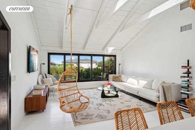 28 Cliff Dr, Sag Harbor, NY 11963 - photo 7