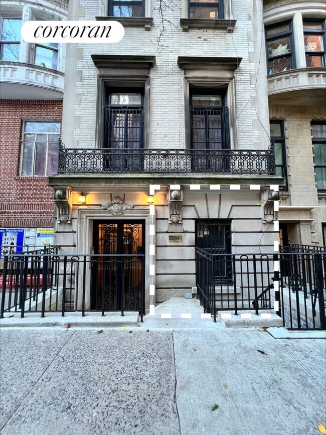 55 E 73rd St, New York, NY 10021