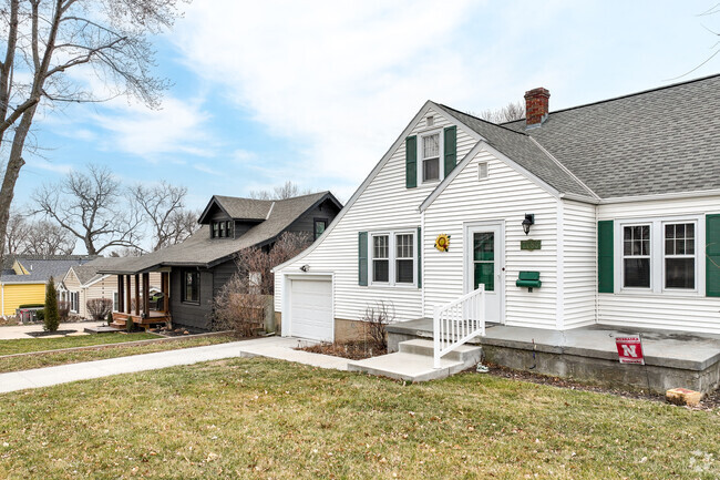 Cottage homes can be found all around Ralston.