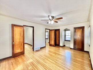 1335 Blaine Ave, Janesville, WI 53545